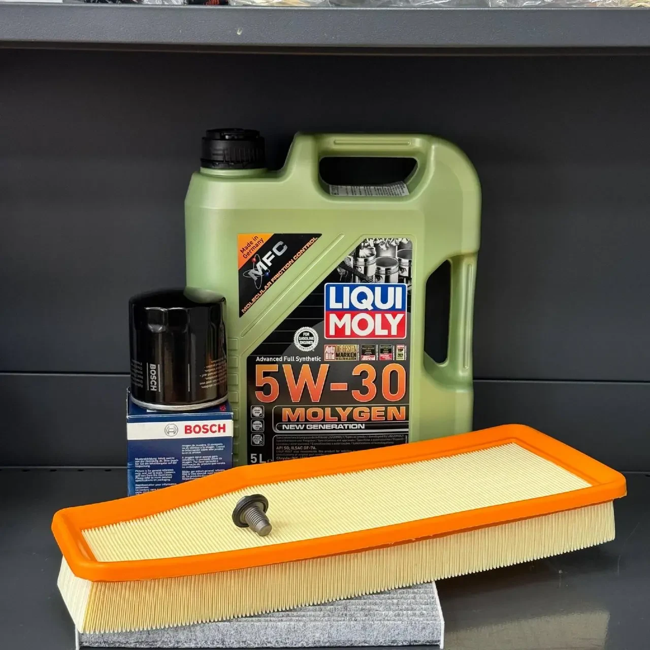 Комплект для ТО Liqui Moly 5w30 Jeep Cherokee рест 2018+ 2.0 (Масло, фільтр масляний, фільтр повітряний, фільтр салону вугільний,