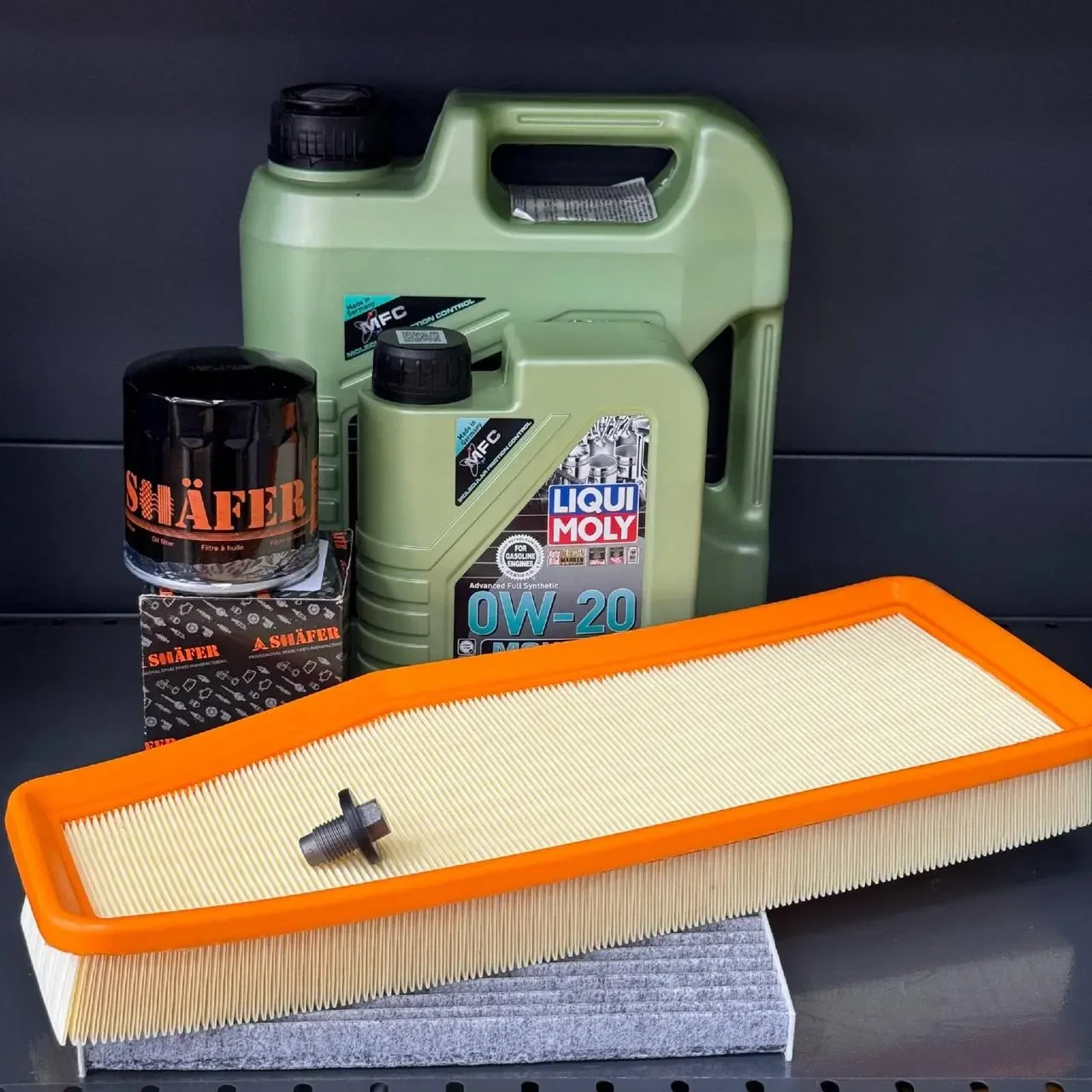 Комплект для ТО Liqui Moly 0w20 Jeep Cherokee рест 2018+ 2.0 (Масло 4+1, фільтр масляний, фільтр повітряний, фільтр салону
