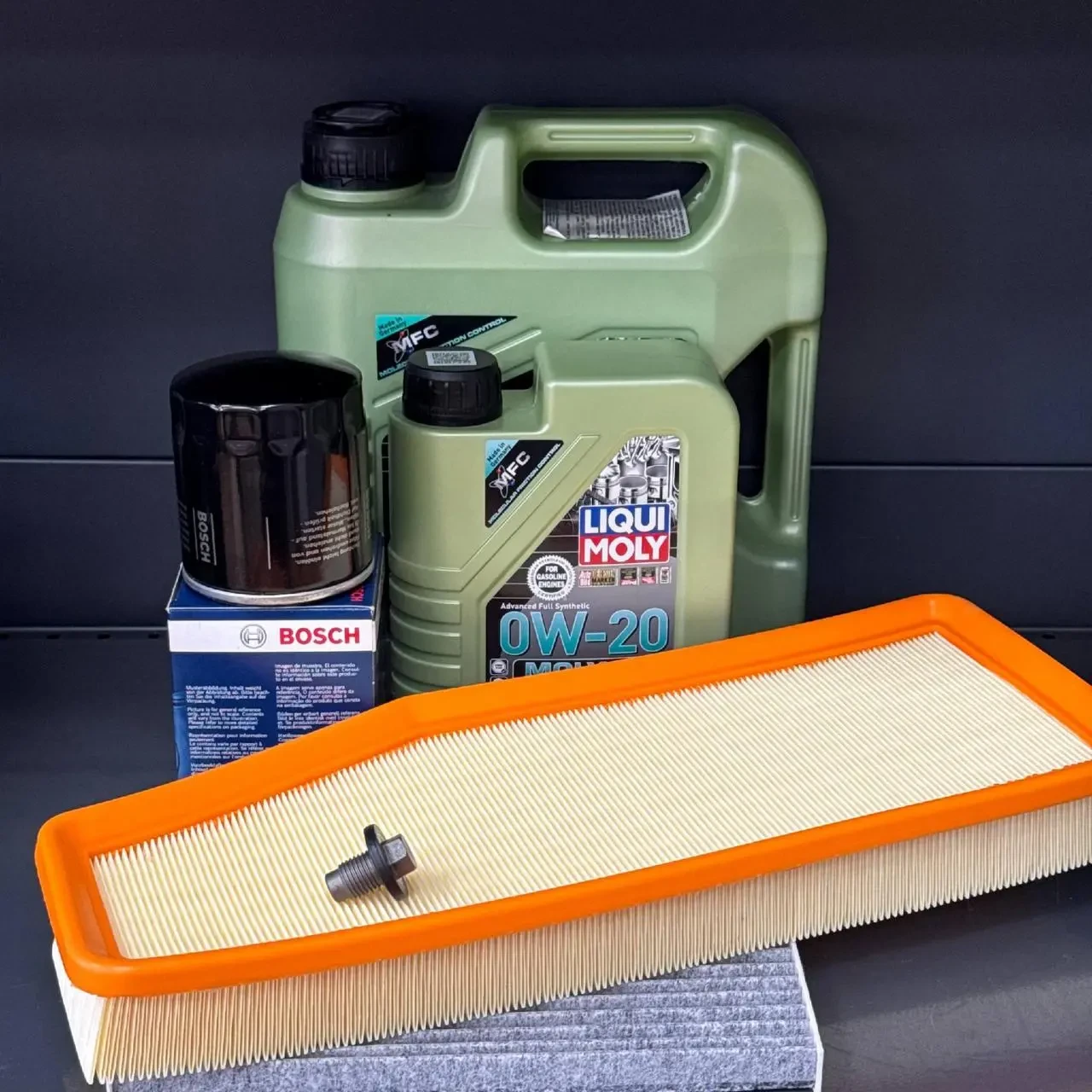 Комплект для ТО Liqui Moly 0w20 Jeep Cherokee рест 2018+ 2.0 (Масло 4+1, фільтр масляний, фільтр повітряний, фільтр салону