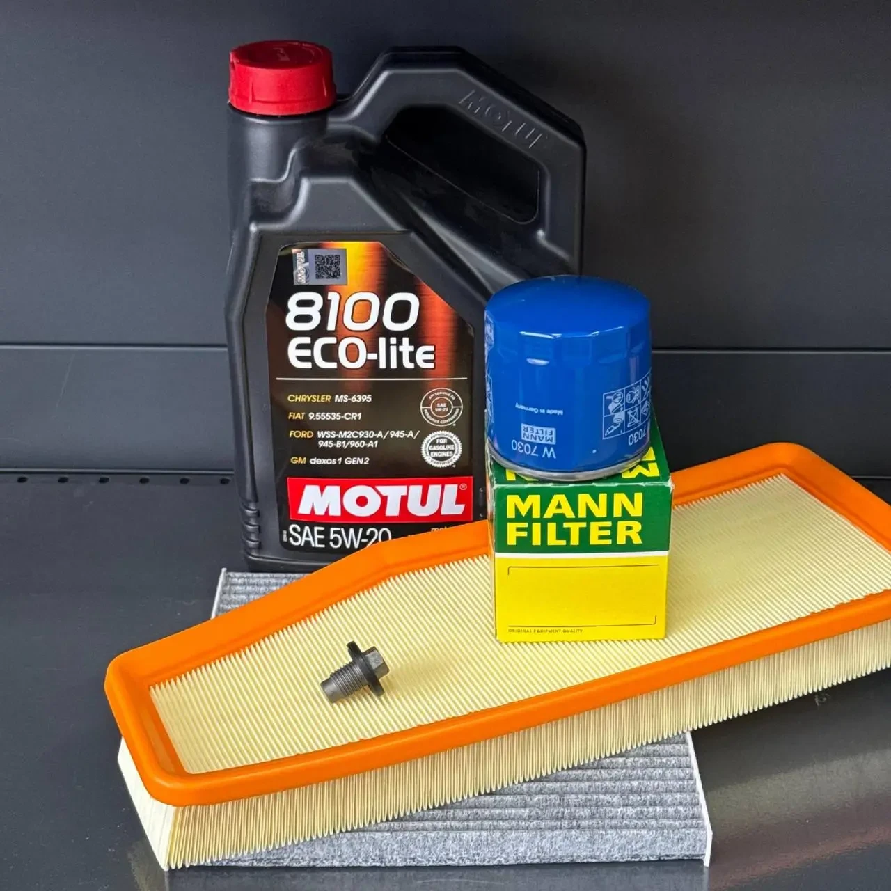 Комплект для Motul 5w20 Jeep Cherokee рест 2018+ 2.0 (Масло, фільтр масляний, фільтр повітряний, фільтр салону вугільний, зливна