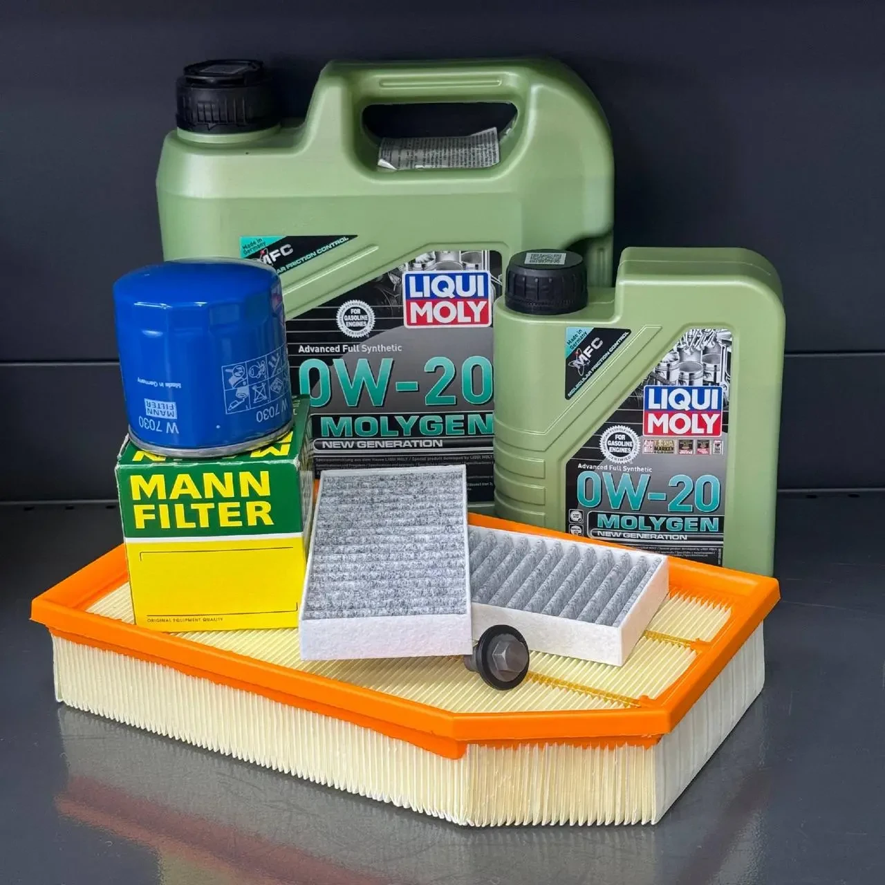 Комплект для ТО Liqui Moly 0w20 Jeep Wrangler 2.0 2018 (Масло 4+1, фільтр масляний, фільтр повітряний, фільтр салону вугільний,