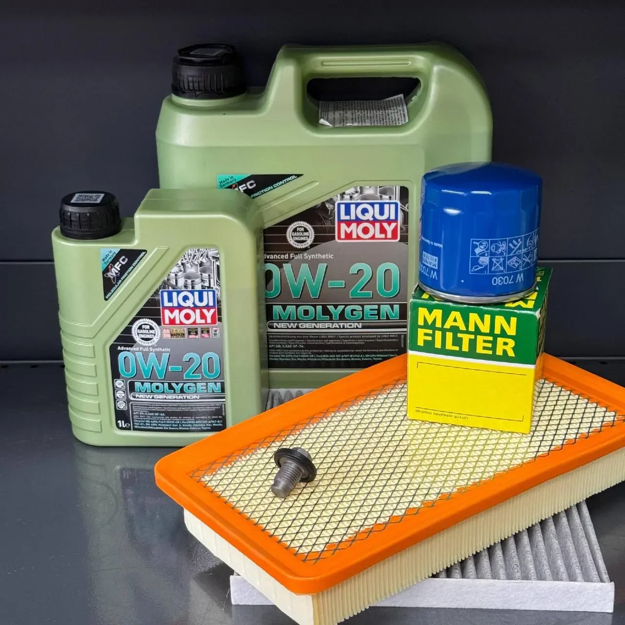 Комплект для ТО  Liqui Moly 0w20 CHRYSLER 200 2.4 (Масло 4+1, фільтр масляний, фільтр повітряний, фільтр салону вугільний, зливна