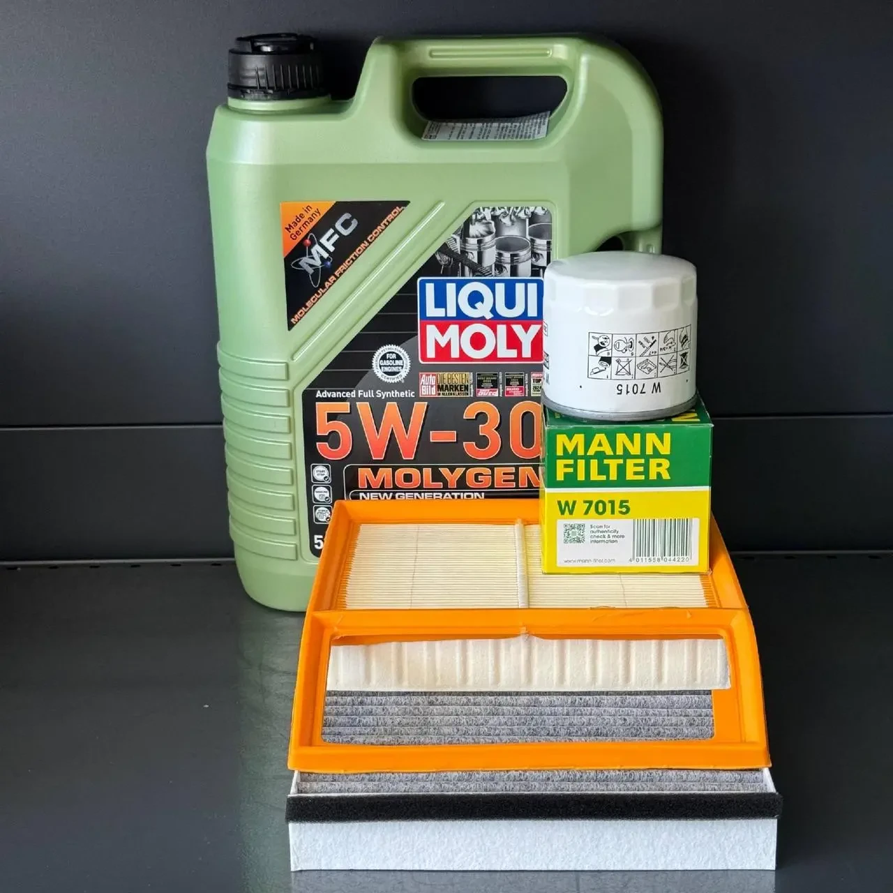 Комплект для ТО Liqui Moly 5w30 Ford C-Max 13-18 2.0 (Масло, фільтр масляний, фільтр повітряний, фільтр салону вугільний)