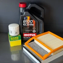 Комплект для ТО Motul 5w20 Ford C-Max 13-18 2.0 (Масло, фільтр масляний, фільтр повітряний, фільтр салону вугільний)