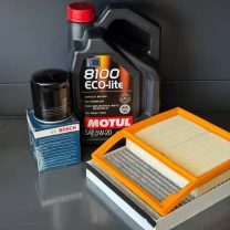 Комплект для ТО Motul 5w20 Ford C-Max 13-18 2.0 (Масло, фільтр масляний, фільтр повітряний, фільтр салону вугільний)
