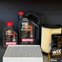 Комплект для ТО Motul 5w30 Lincoln MKC 2.0/2.3 15-19 Ford Focus 2.3 16-18/Escape 2.0 13-18 (Масло 5+1л, фільтр масляний, фільтр