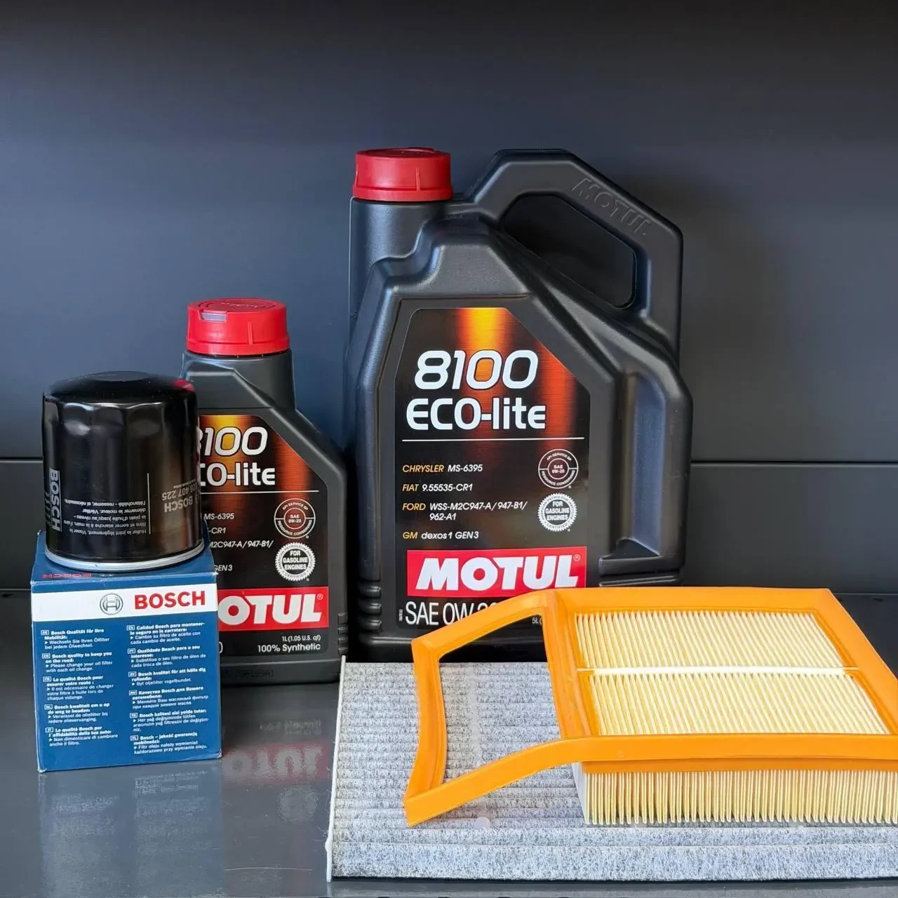 Комплект для ТО Motul 0w20 Lincoln MKZ 2.0 Ecoboost 14-18 Ford Fusion 2.0 Ecoboost 13-20 (Масло 5+1л, фільтр масляний, фільтр