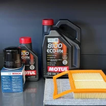 Комплект для ТО Motul 5w30 Lincoln MKZ 2.0 Ecoboost 14-18 Ford Fusion 2.0 Ecoboost 13-20 (Масло 5+1л, фільтр масляний, фільтр