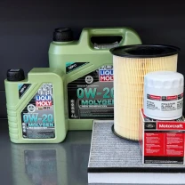 Комплект для ТО Liqui Moly 0w20 Ford Focus 2.0 12-18 (Масло 4+1, фільтр масляний, фільтр повітряний, фільтр салону вугільний)