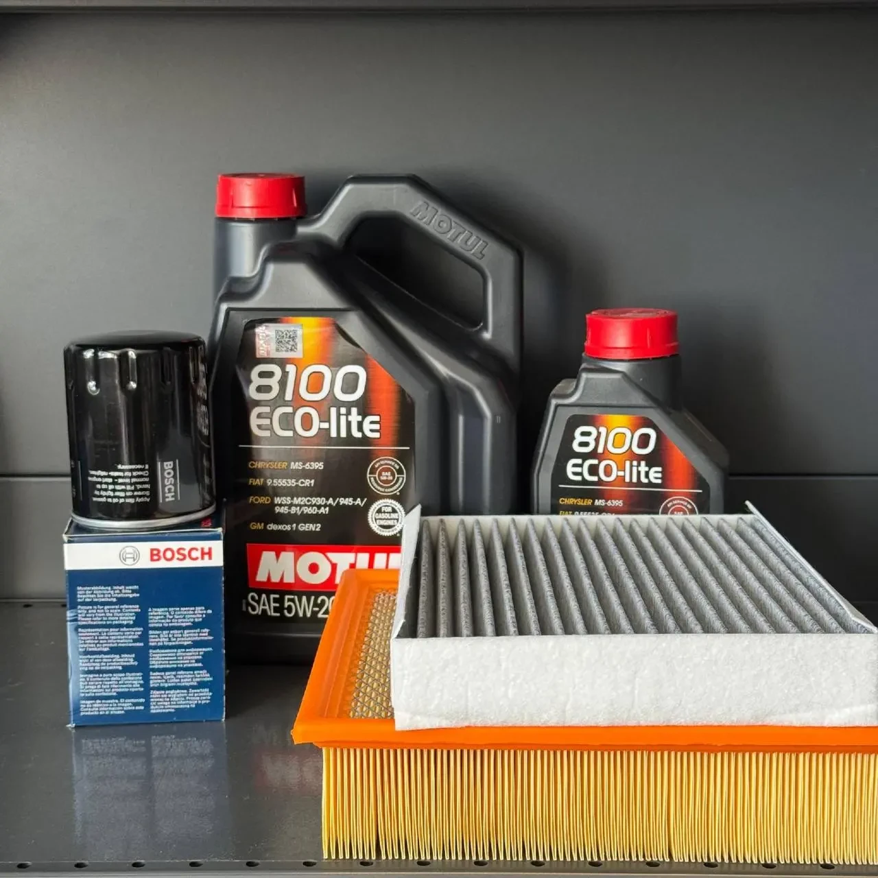 Комплект для ТО Motul  5w20 Ford F150 (3.5) 15-20/(5.0) 15-23/ Expedition (3.5) 18-24/Lincoln Navigator (3.5) 18-24 (Масло, фільтр