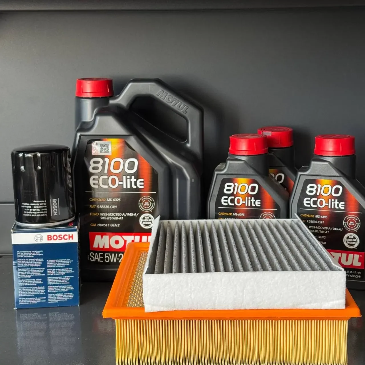 Комплект для ТО Motul  5w20 Ford F-150 (5.0) 15-23 (Масло, фільтр масляний, фільтр повітряний, фільтр салону вугільний)