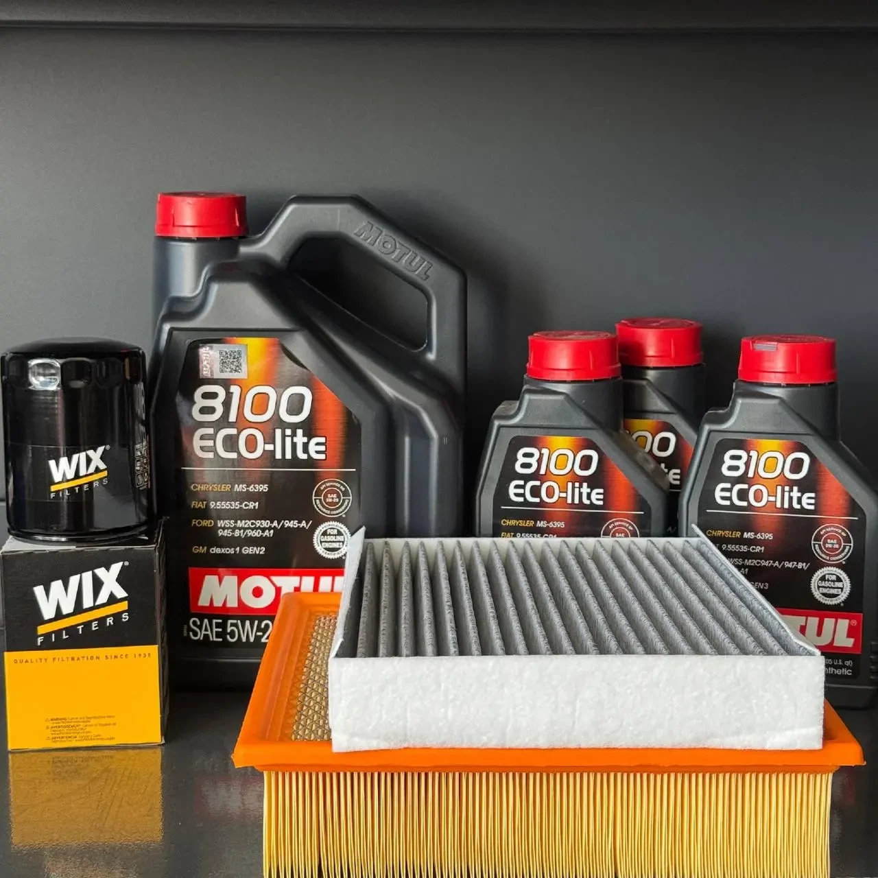 Комплект для ТО Motul  5w20 Ford F-150 (5.0) 15-23 (Масло, фільтр масляний, фільтр повітряний, фільтр салону вугільний)