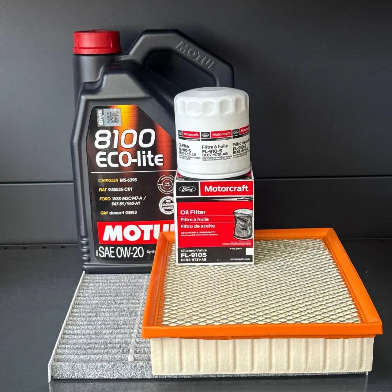 Комплект для ТО Motul 0w20 Ford Fusion (1.5) 15-20/(1.6)13-14 (Маслo, фільтр масляний, фільтр повітряний, фільтр салону вугільний)