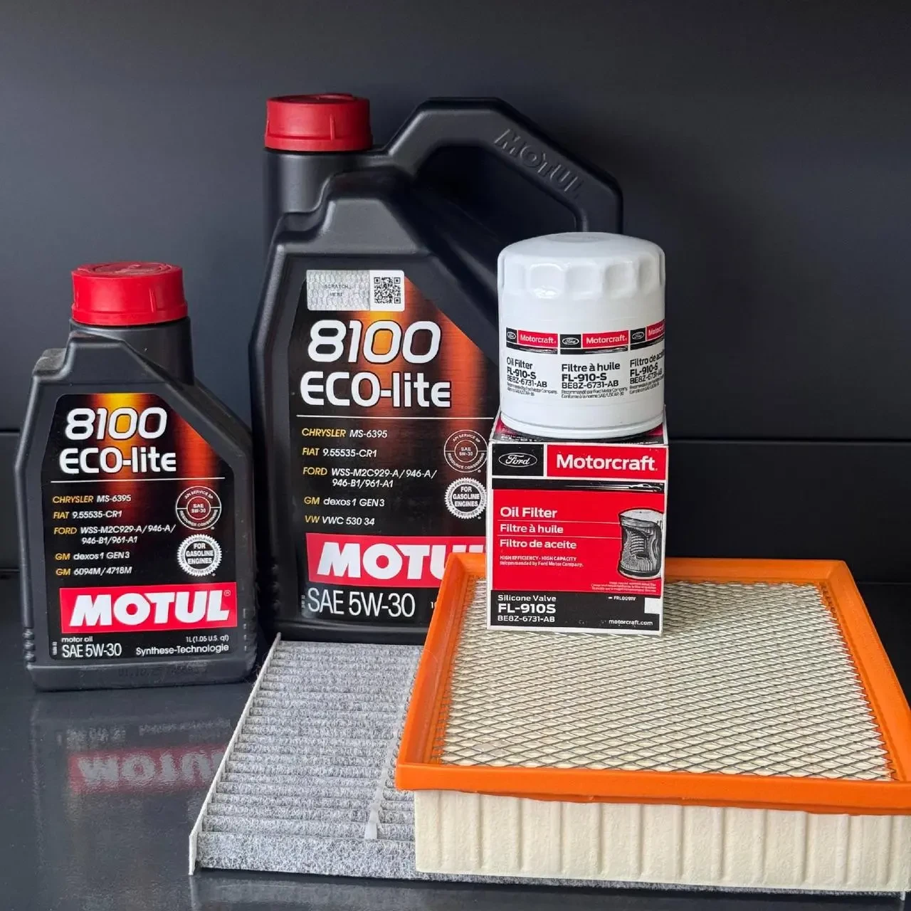 Комплект для ТО Motul 5w30 Ford Edge 2 (2.0)/Edge 4 (2.0)15-20/Fusion(2.5)13-20 Lincoln MKZ(2.0)14-19/Nautilus (2.0)19 (Маслo,