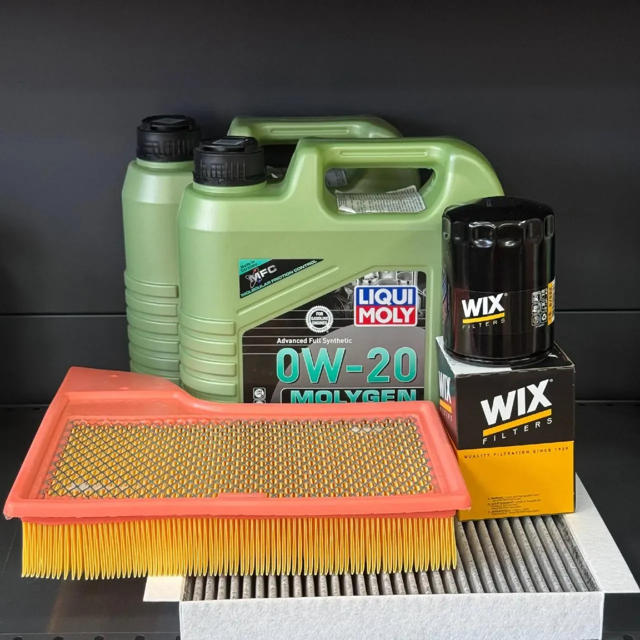 Комплект для ТО Liqui Moly 0w20 Ford Mustang (5.0) 15-21(Масло 8л, фільтр масляний, фільтр повітряний, фільтр салону вугільний)