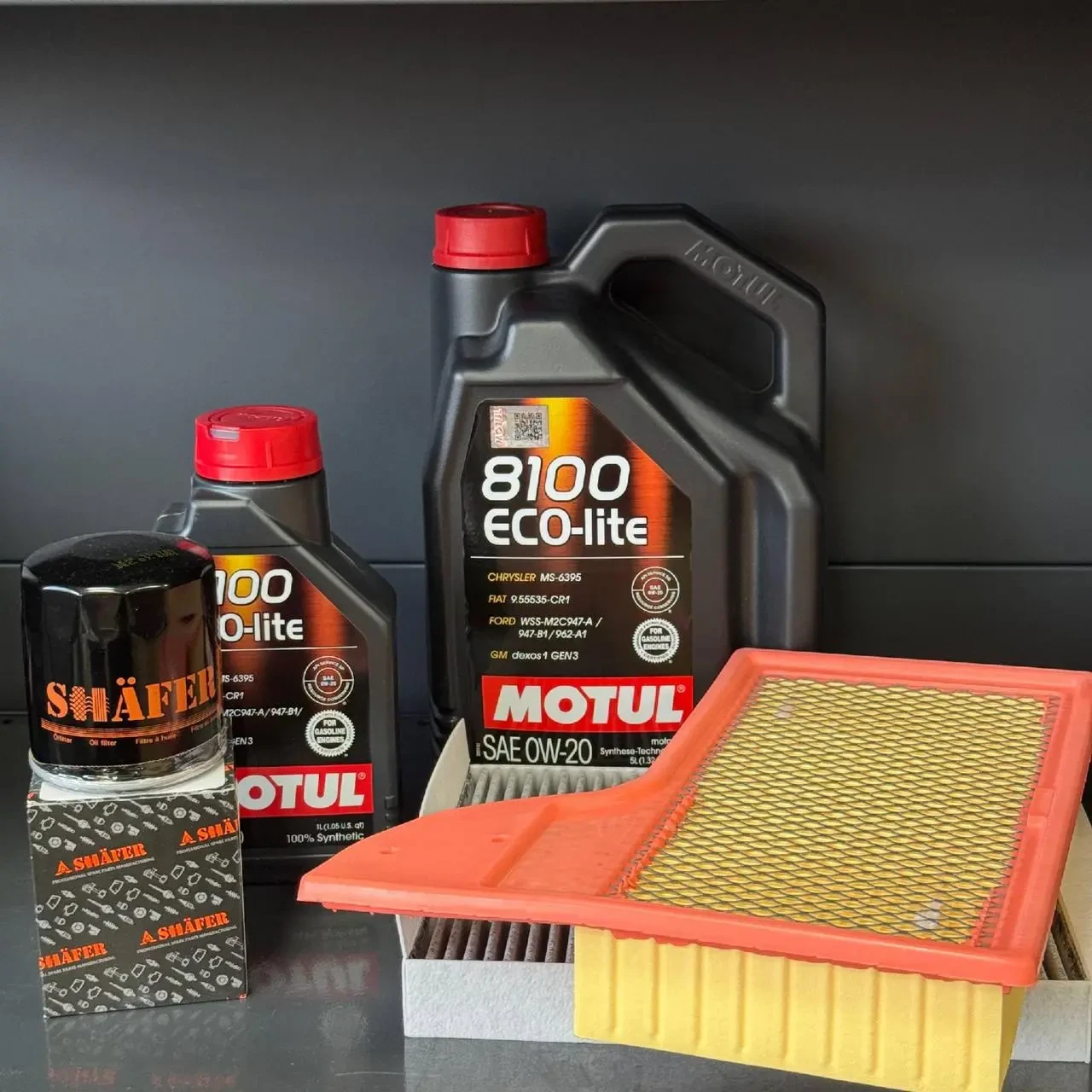 Комплект для ТО Motul 0w20 Ford Mustang (2.3)15-21 (Масло 6л, фільтр масляний, фільтр повітряний, фільтр салону вугільний