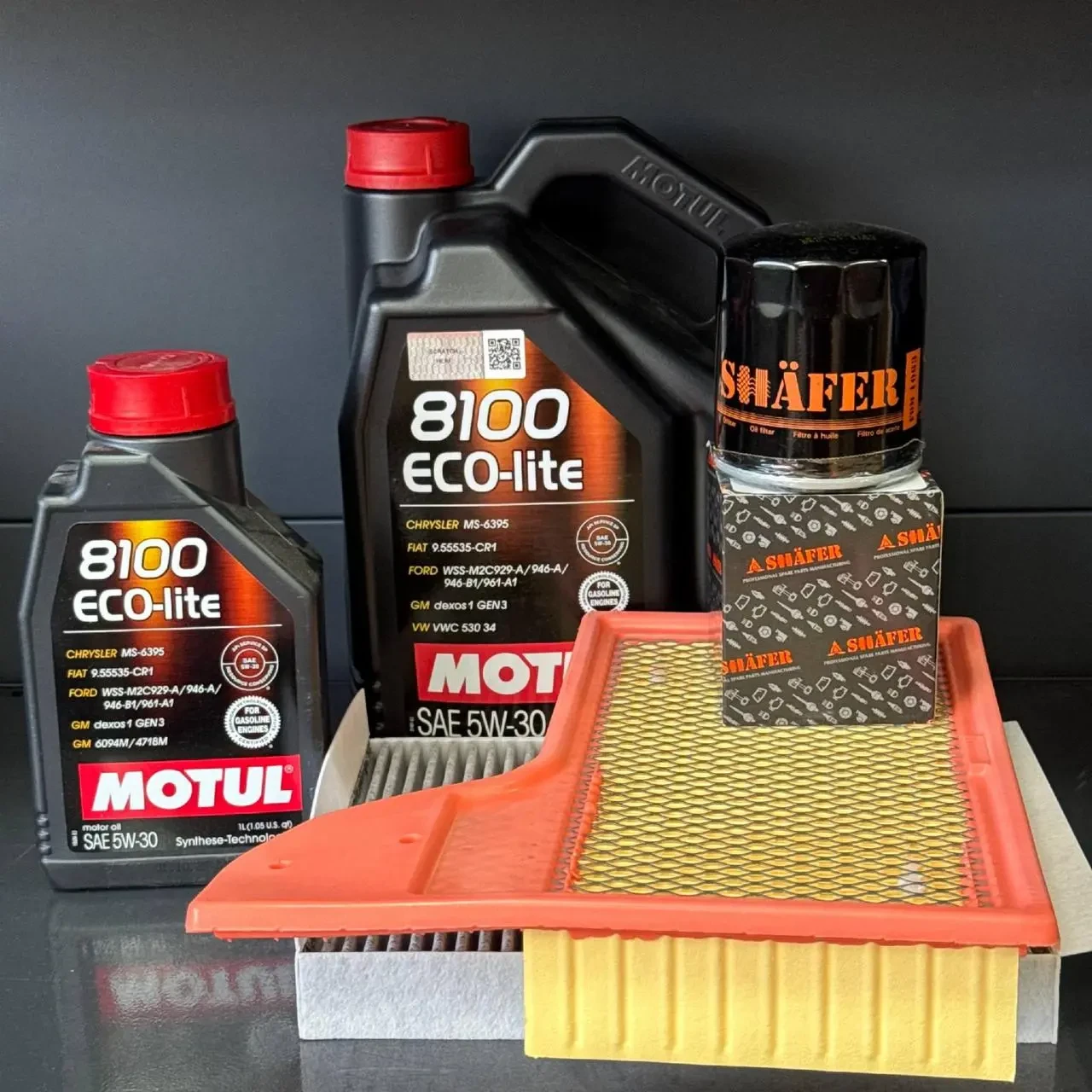 Комплект для ТО Motul 5w30 Ford Mustang (2.3)15-21 (Масло 6л, фільтр масляний, фільтр повітряний, фільтр салону вугільний)