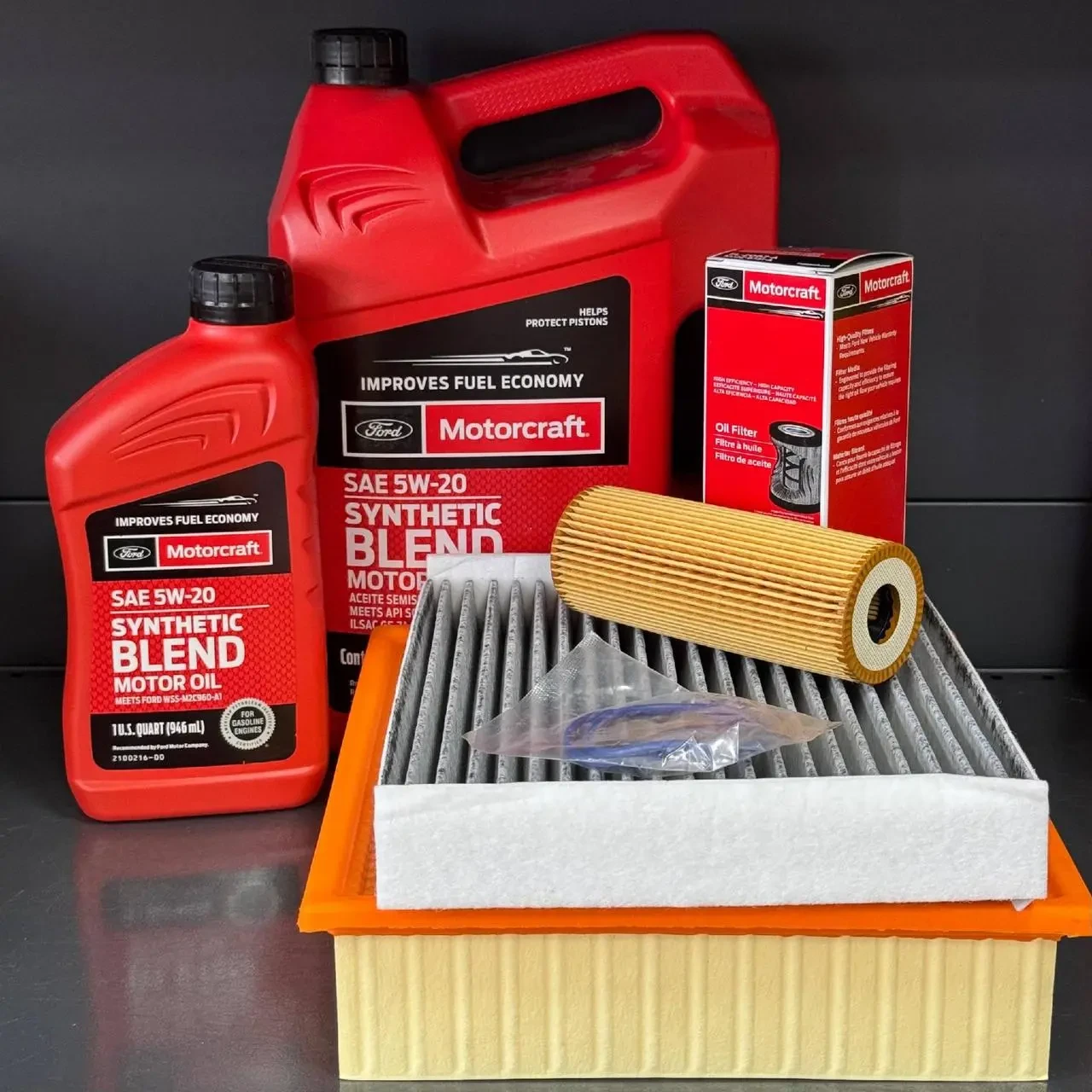 Комплект для ТО Motocraft 5w20 blend Ford F150 (2.7) 15-20 (Масло, фільтр масляний, фільтр повітряний, фільтр салону вугільний)