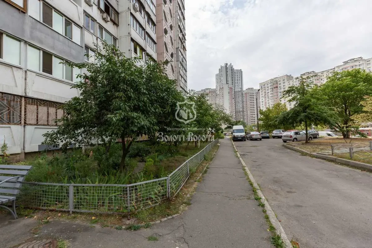 1-к квартира Київ, Дарницький, Петра Григоренка 27 19