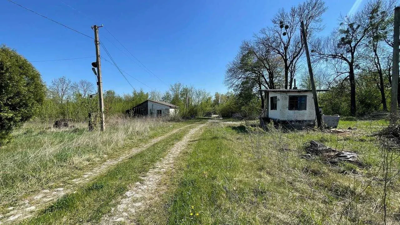 приміщення, будівлі Ярмолинецький, Ярмолинці, Залізнична 15 3