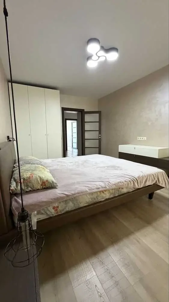 3-к квартира Київ, Солом`янський, Гарматна 38а 11