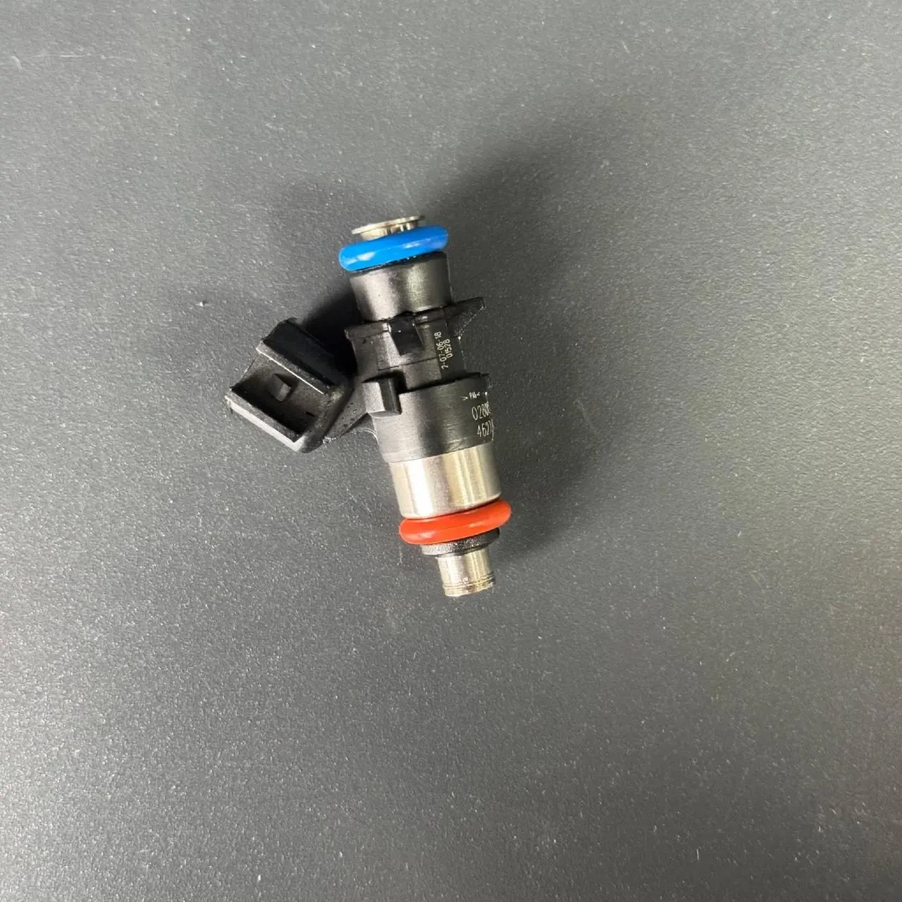 Форсунка паливна 3,2 Dodge Jeep Chrysler 4627794AA