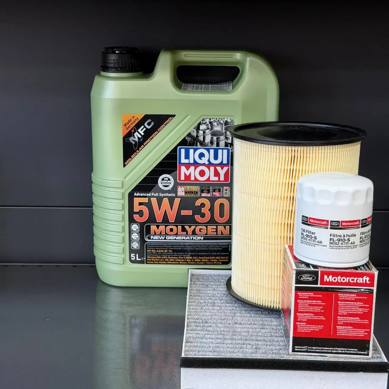 Комплект для ТО Liqui Moly 5w30 Ford Focus 2.0 12-18 (Масло, фільтр масляний, фільтр повітряний, фільтр салону вугільний)