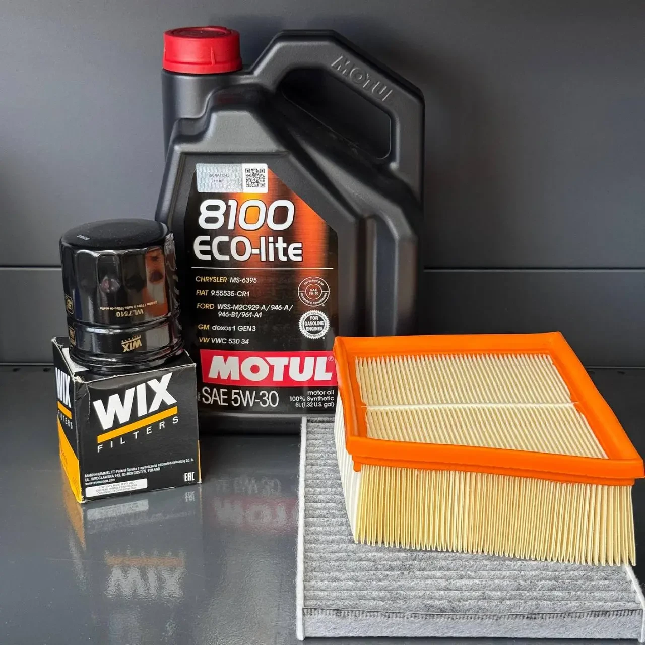 Комплект для ТО Motul  5w30 Ford Fiesta (1.0) 14-17/(1.6) 14-19 (Масло, фільтр масляний, фільтр повітряний, фільтр салону
