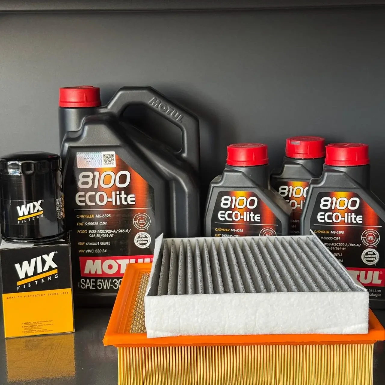 Комплект для ТО Motul  5w30 Ford F-150 (5.0) 15-23 (Масло, фільтр масляний, фільтр повітряний, фільтр салону вугільний)