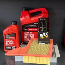 Комплект для ТО Motocraft 5w30 blend Ford Mustang (2.3)15-21 (Масло 5,68л, фільтр масляний, фільтр повітряний, фільтр салону