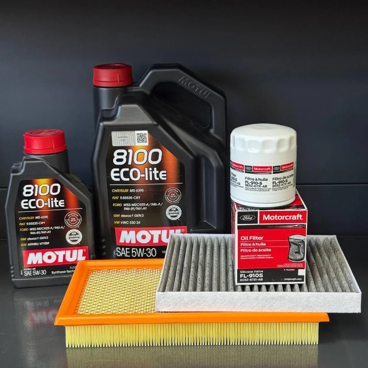 Комплект для ТО Motul 5w30 Ford Explorer(2.0) 12-15/(2.3) 16-19/Lincoln MKT(2.0) 13-16 (Масло 6л, фільтр масляний, фільтр