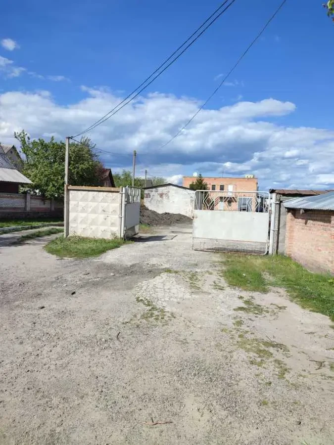 приміщення, будівлі Білоцерківський, Біла Церква, Південна 2