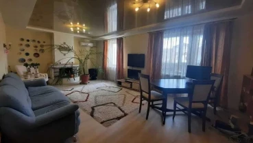 3-к квартира Полтава, Богдана Хмельницького 12