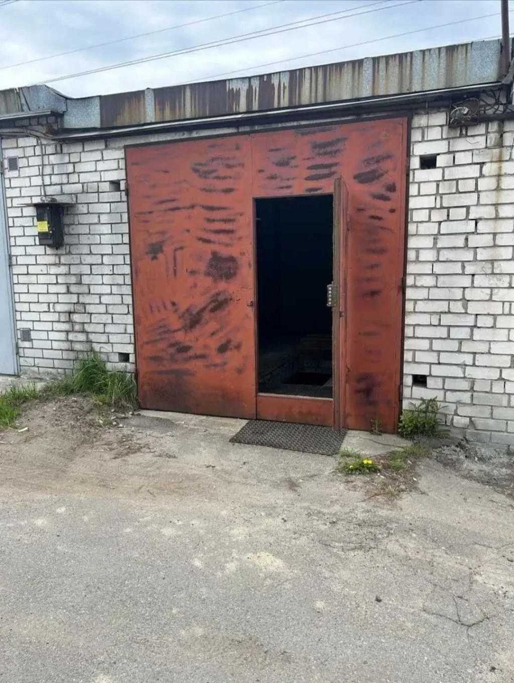 окремий гараж Київ, Деснянський, Пухівська 2 12