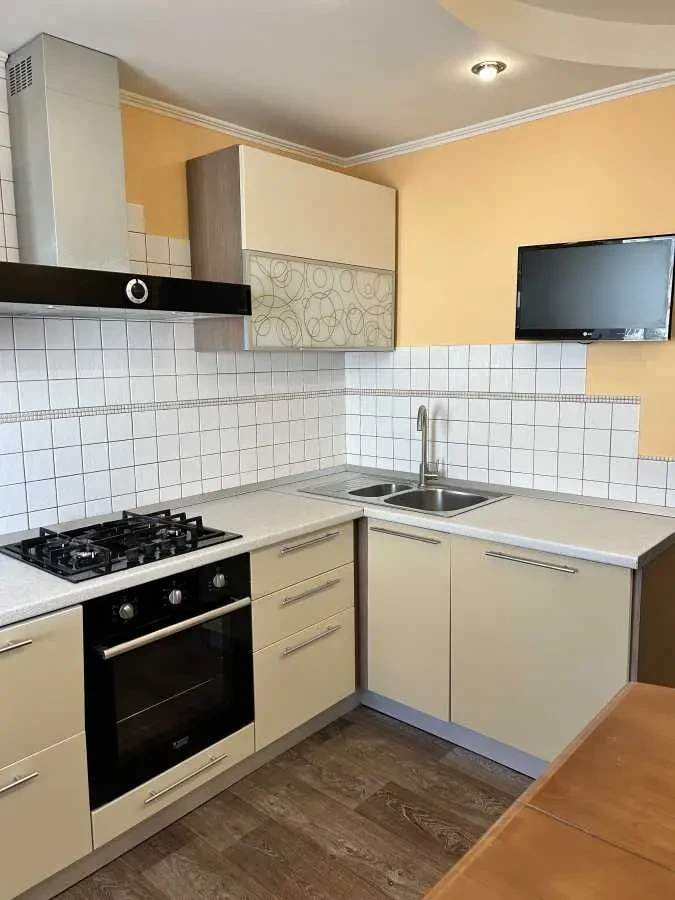 2-к квартира Броварський, Бровари, Марії Лагунової 10 11
