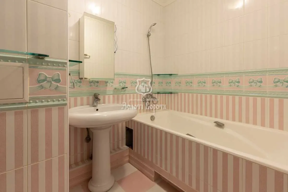 3-к квартира Київ, Солом`янський, Івана Пулюя 1 17
