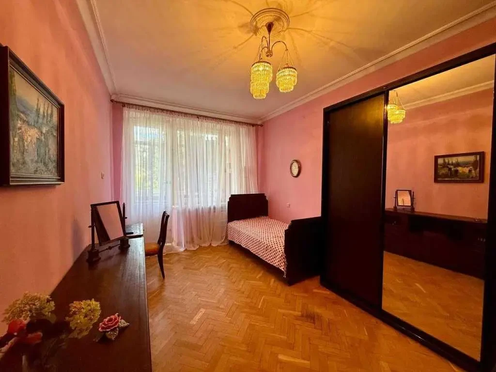 2-к квартира Київ, Печерський, Виноградний 4 16