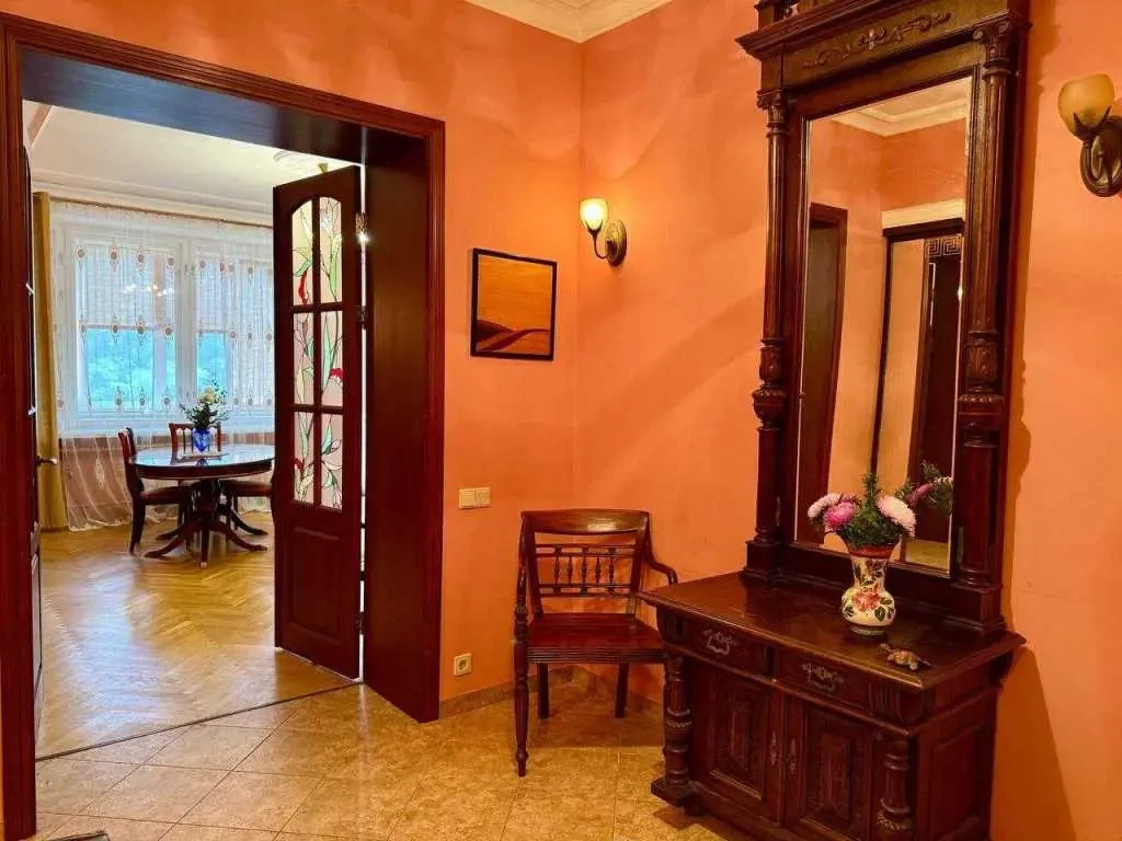 2-к квартира Київ, Печерський, Виноградний 4 21