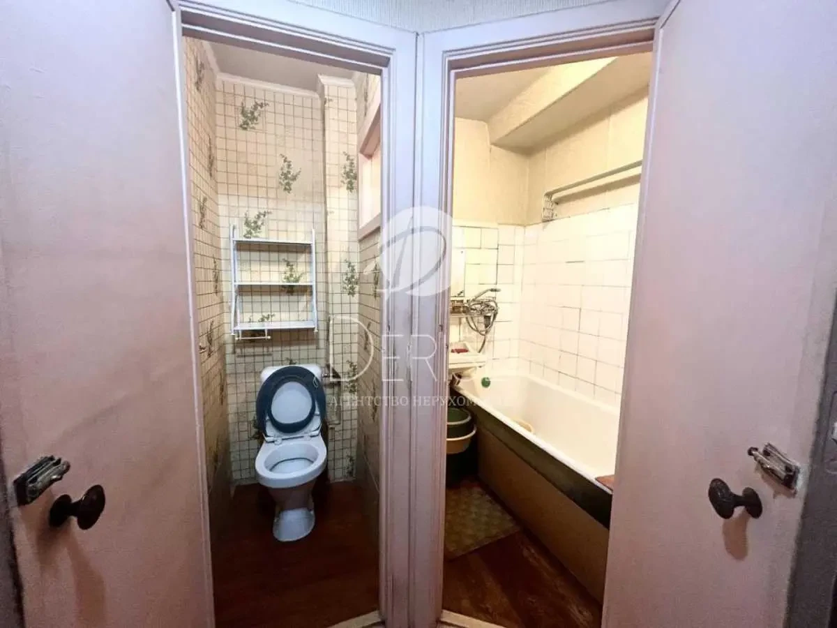 2-к квартира Київ, Печерський, Лаврська 4 7