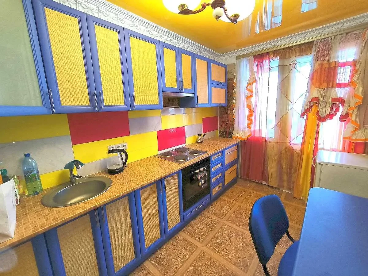 2-к квартира Бучанський, Комарівка, Комсомольська 16