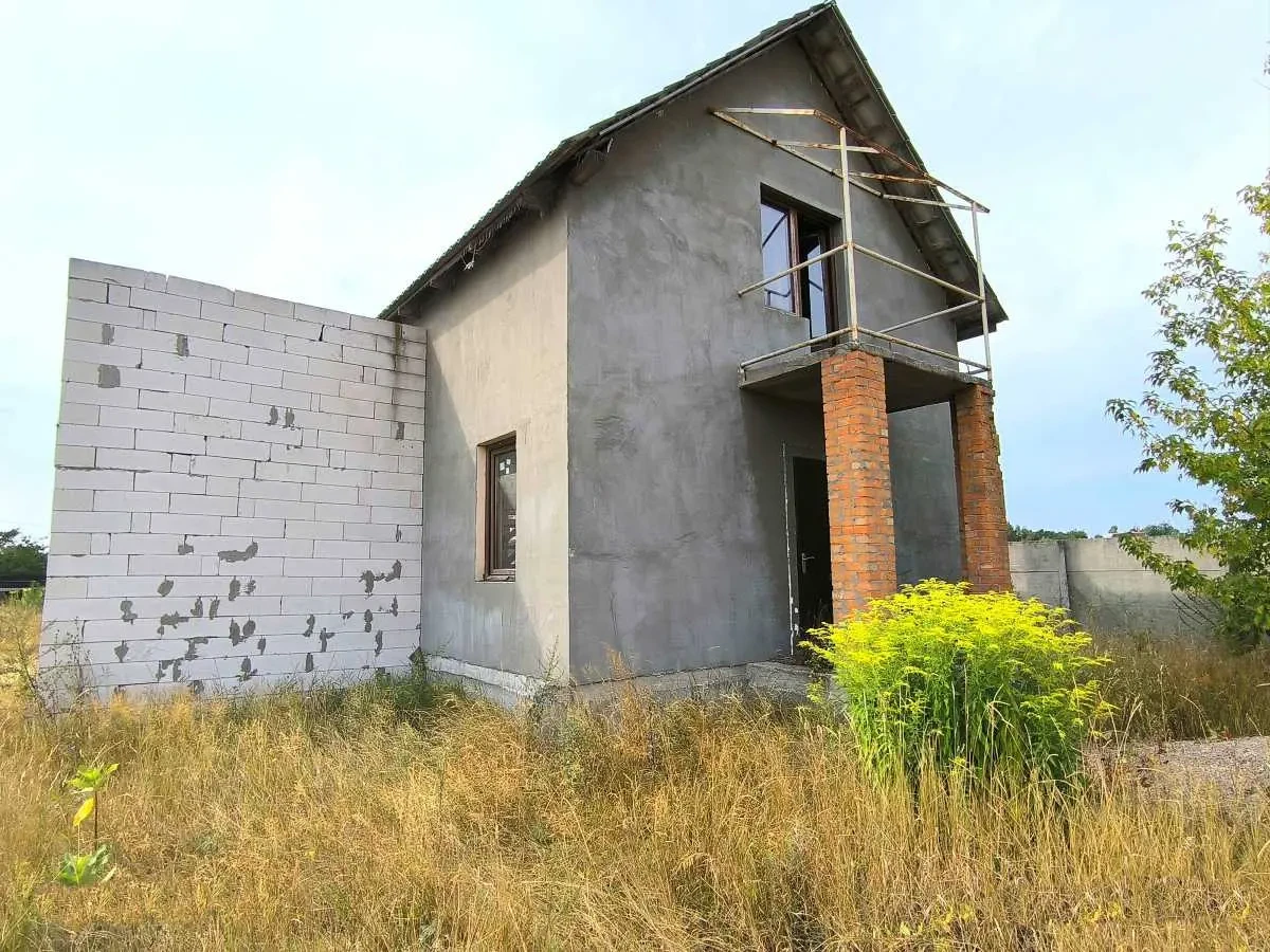 3-к будинок Бучанський, Березівка, калинова 14