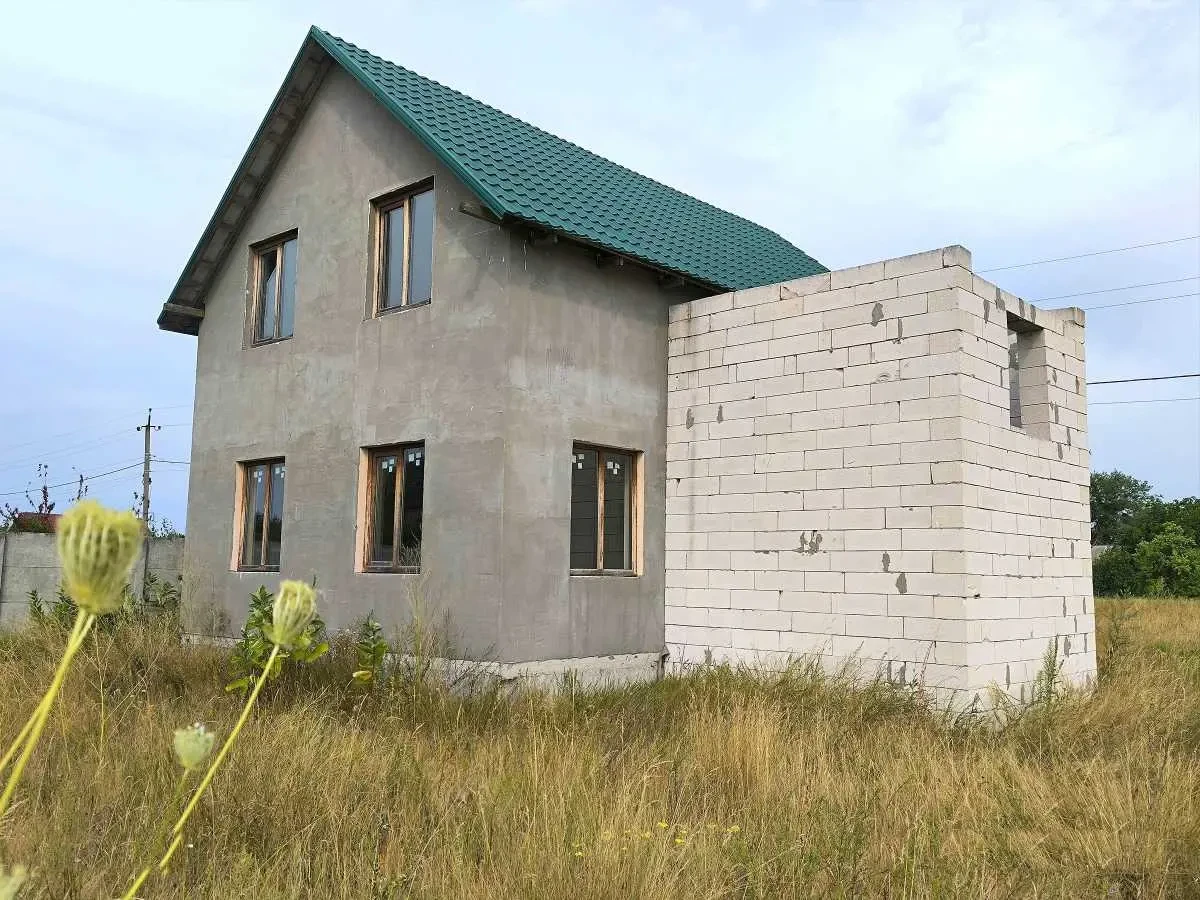 3-к будинок Бучанський, Березівка, калинова