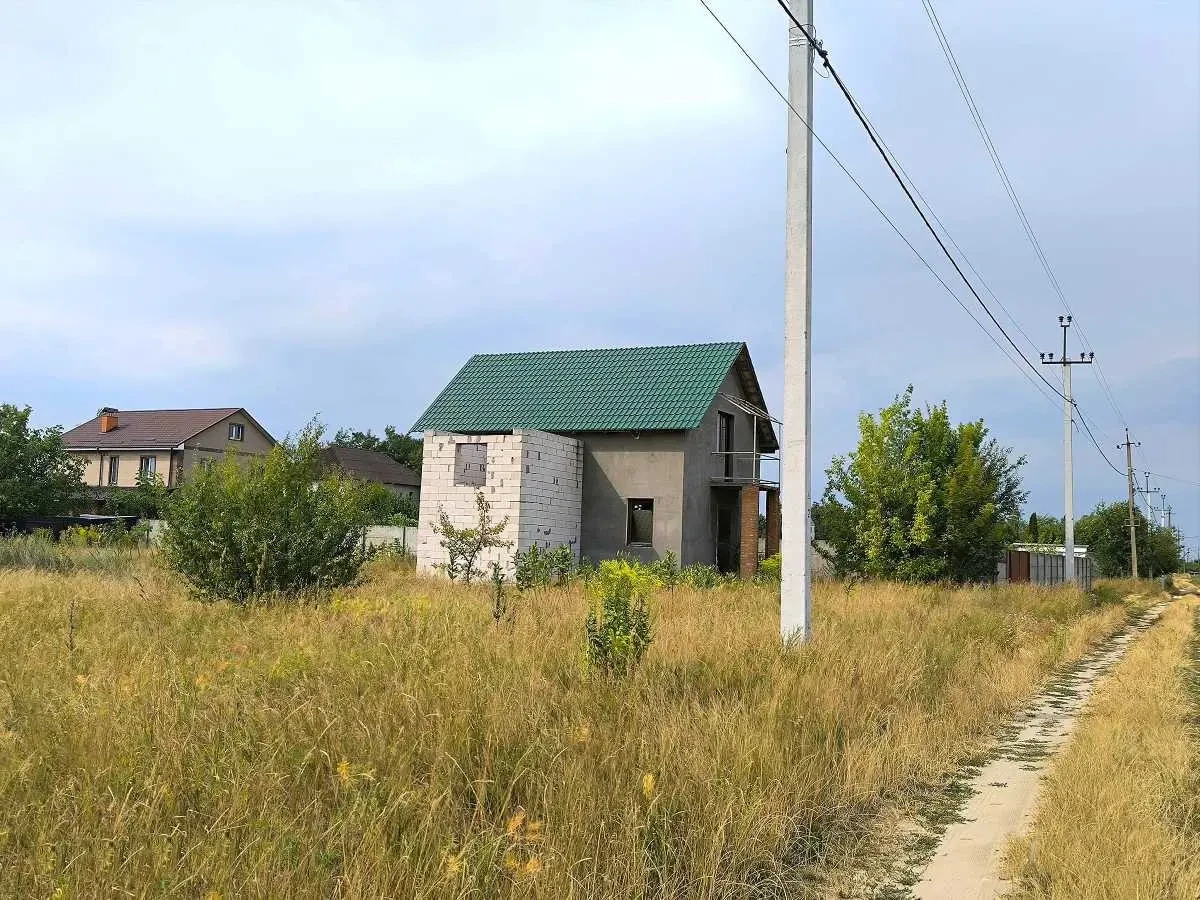 3-к будинок Бучанський, Березівка, калинова 17