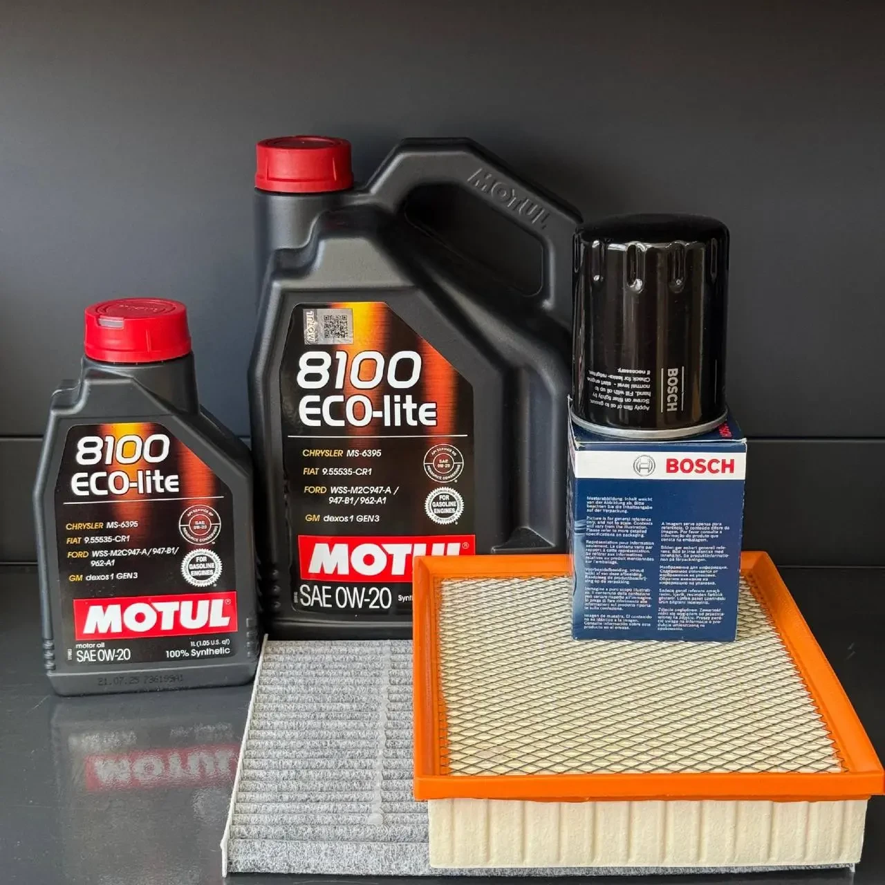 Комплект ТО Motul  0w20 для Ford Edge 3 (3.5) 15-20/Edge 4 (3.7) 15-20/(3.5) 15-18 Lincoln MKZ (3.7) 14-16/Continental (3.7) 17-19