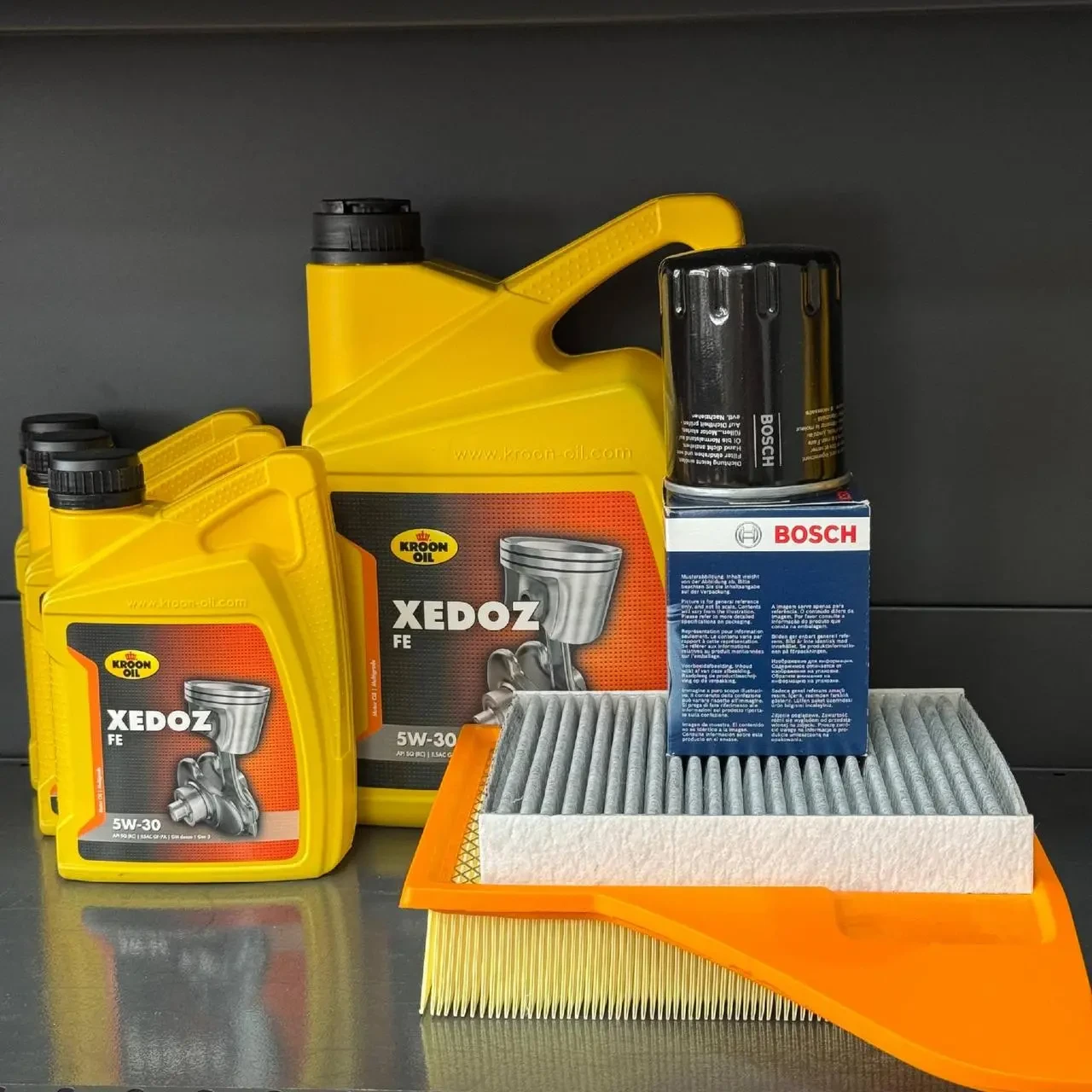 Комплект для ТО KROON OIL 5w30 Ford Mustang (5.0) 13-14 (Масло 8л, фільтр масляний, фільтр повітряний, фільтр салону вугільний)