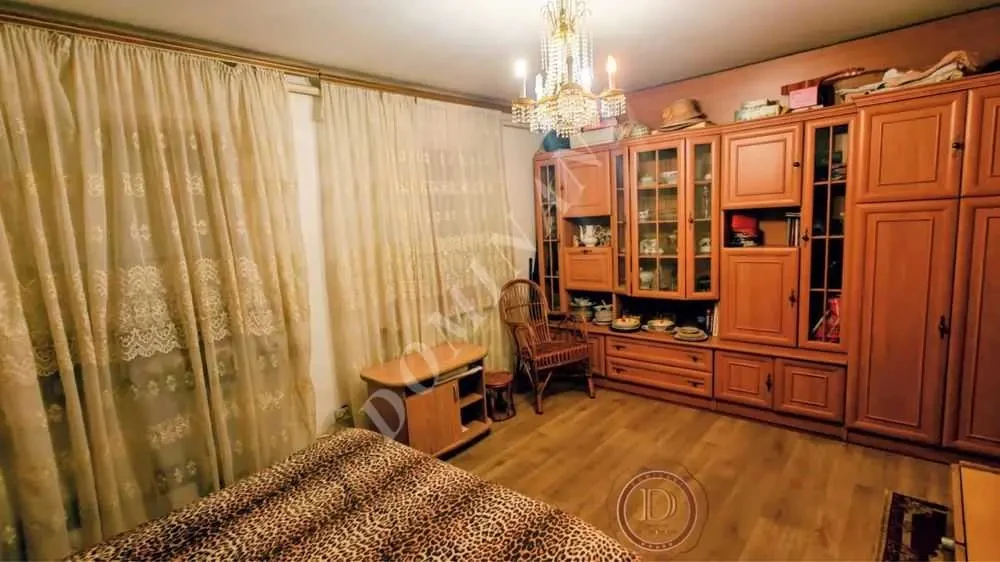 3-к будинок Вільнянський, Гнаровське, Школьная 6