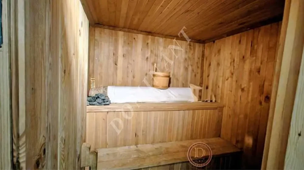 3-к будинок Вільнянський, Гнаровське, Школьная 7