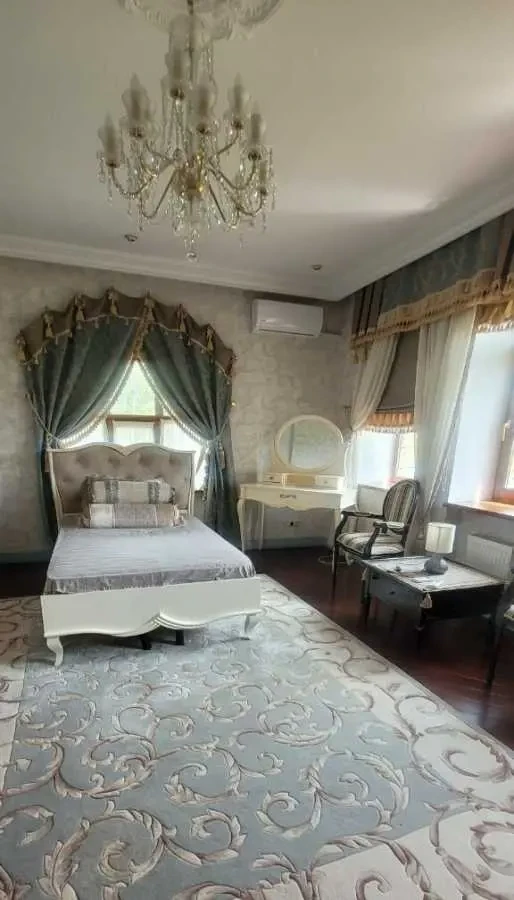 6-к будинок Київ, Дарницький, Лісова 17