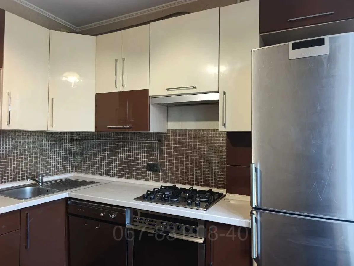 3-к квартира Дніпро, Новокодакський, Червоний Камінь 4