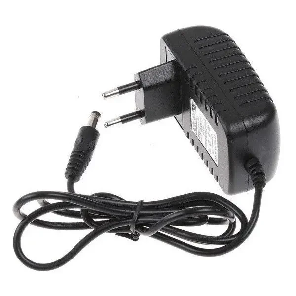 DM Блок живлення для ламп YongNuo 12V 2A 24W FJ Black